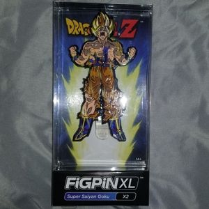 FiGPiN XL "DragonBall Z" Goku Pin